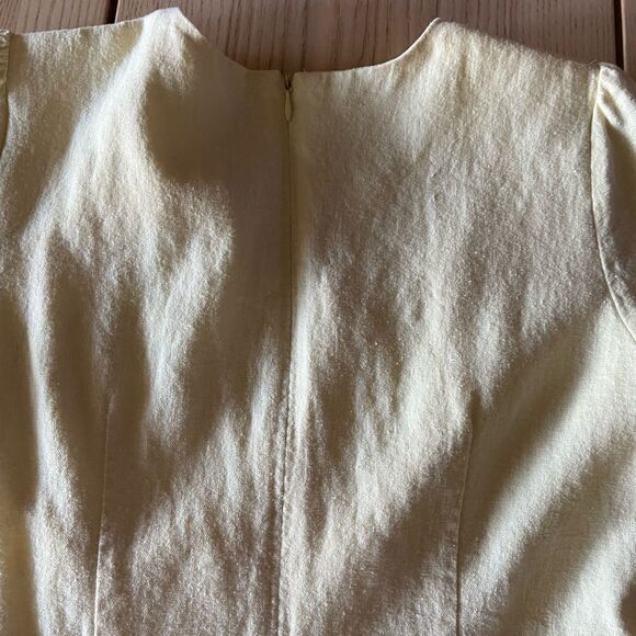 September Tiered Ruffled Structures pinup style yellow Dress Size M - Picture 6 of 6